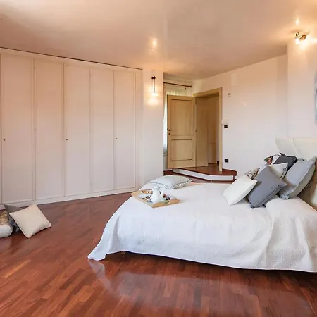 Corte Della Luna * Cortona