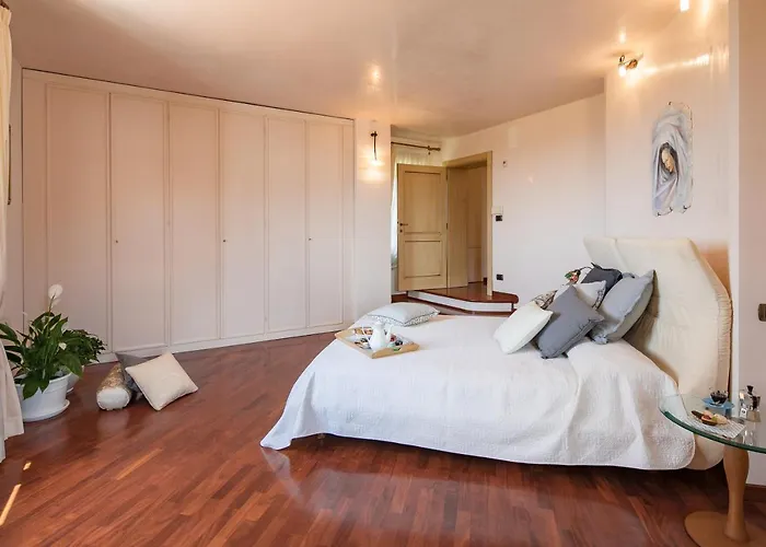 Corte Della Luna * 코르토나