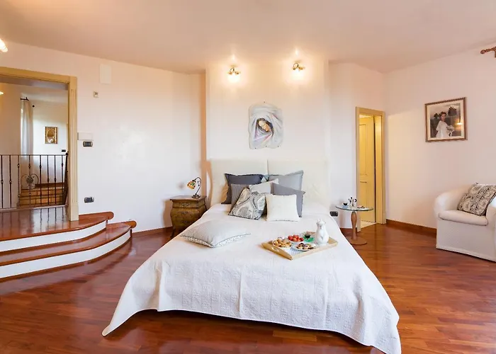 Corte Della Luna * 코르토나